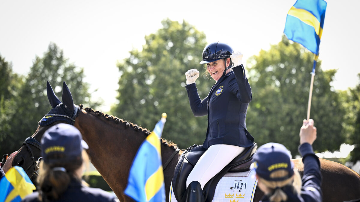 Lena Malmström wins world championship gold in para dressage after emotional victory in Aachen