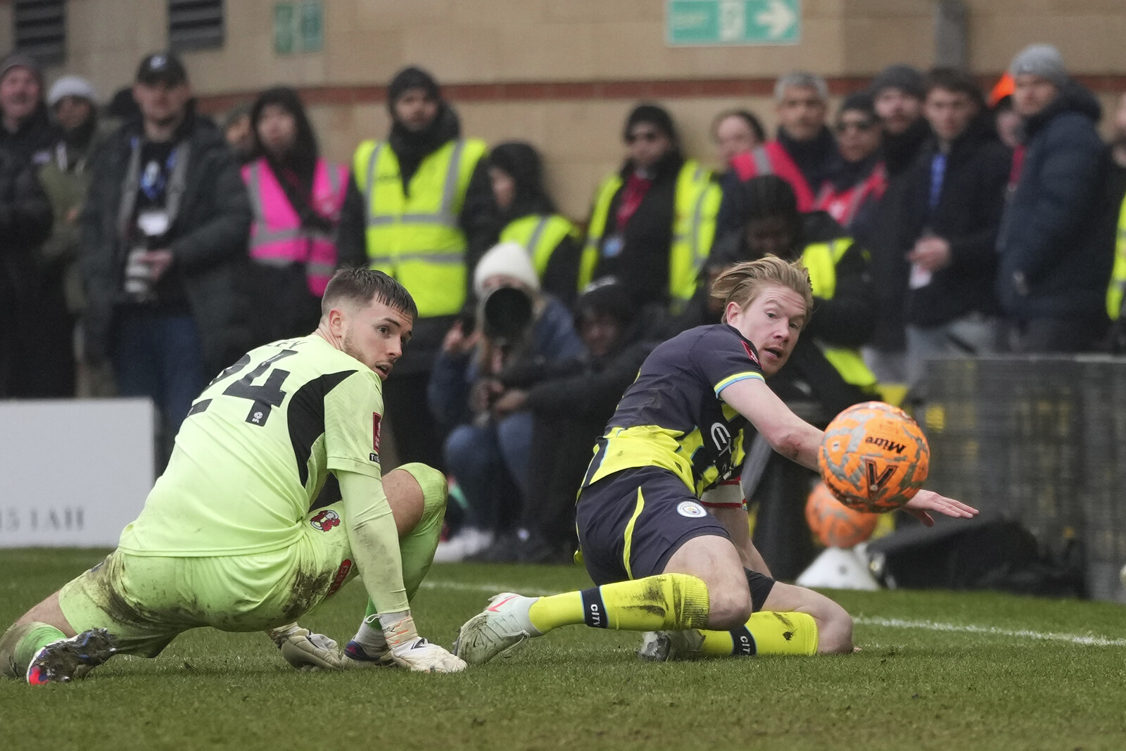 City close to fiasco – against third-division team