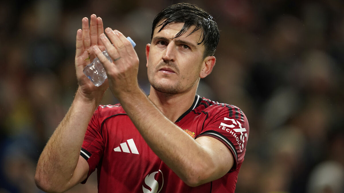 United star Harry Maguire dropped from England's World Cup squad