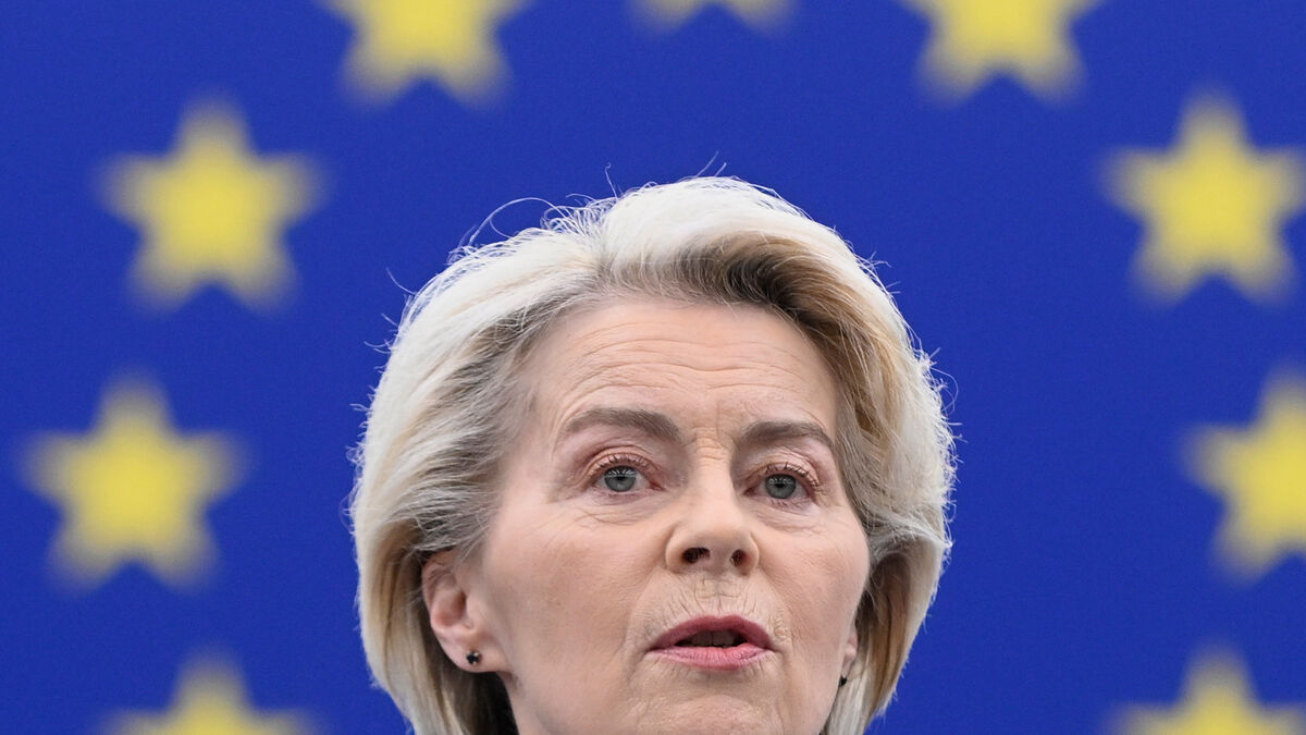 Ursula von der Leyen Retains