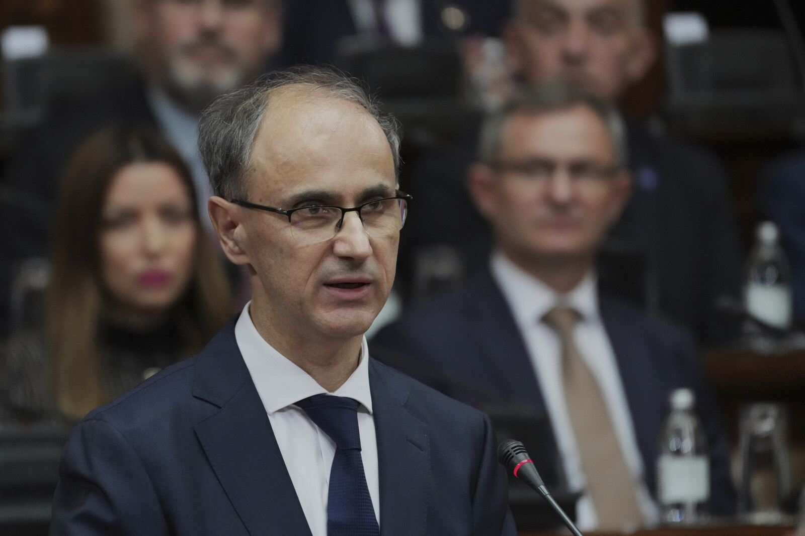 Serbia Approves New Government Despite Ongoing Protests