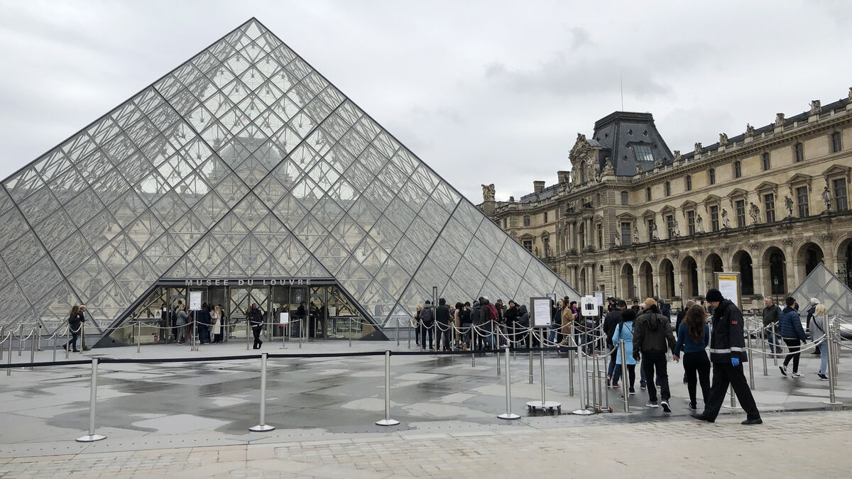 The Louvre shocks price hike