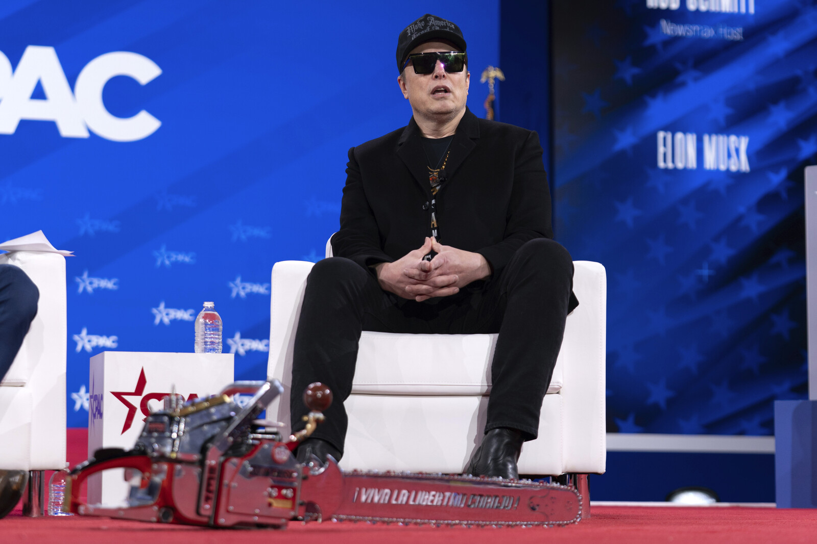 Lawsuit against Musk's threat of mass layoffs