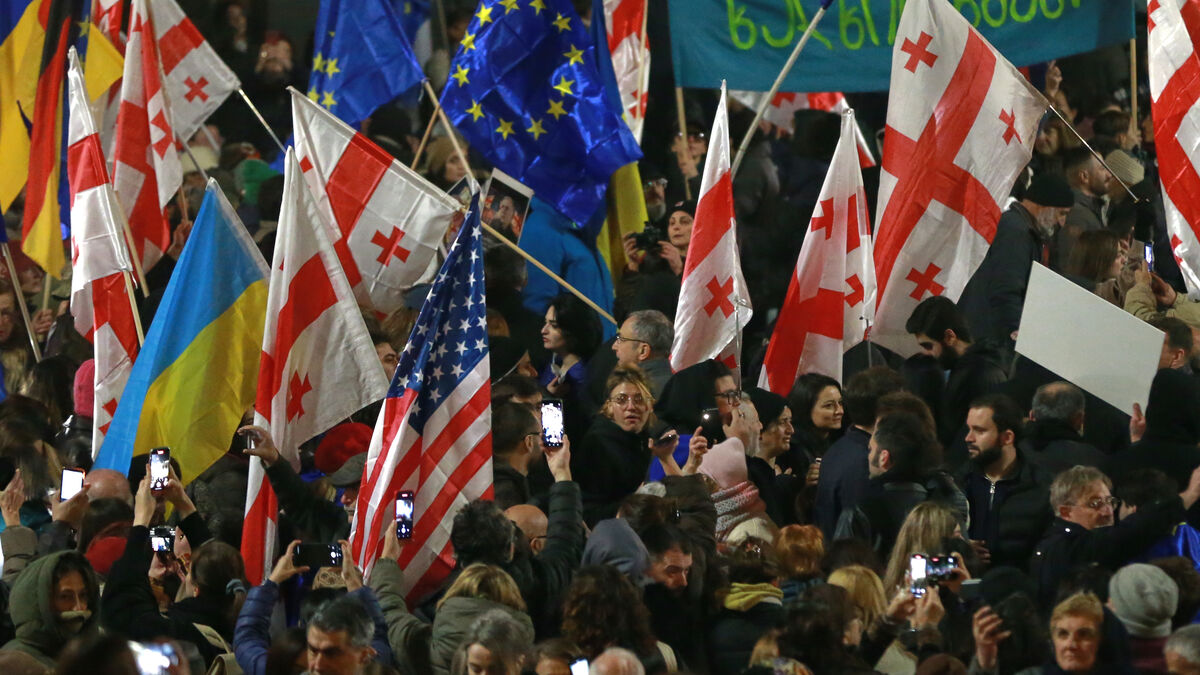 EU suspends visa-free travel for