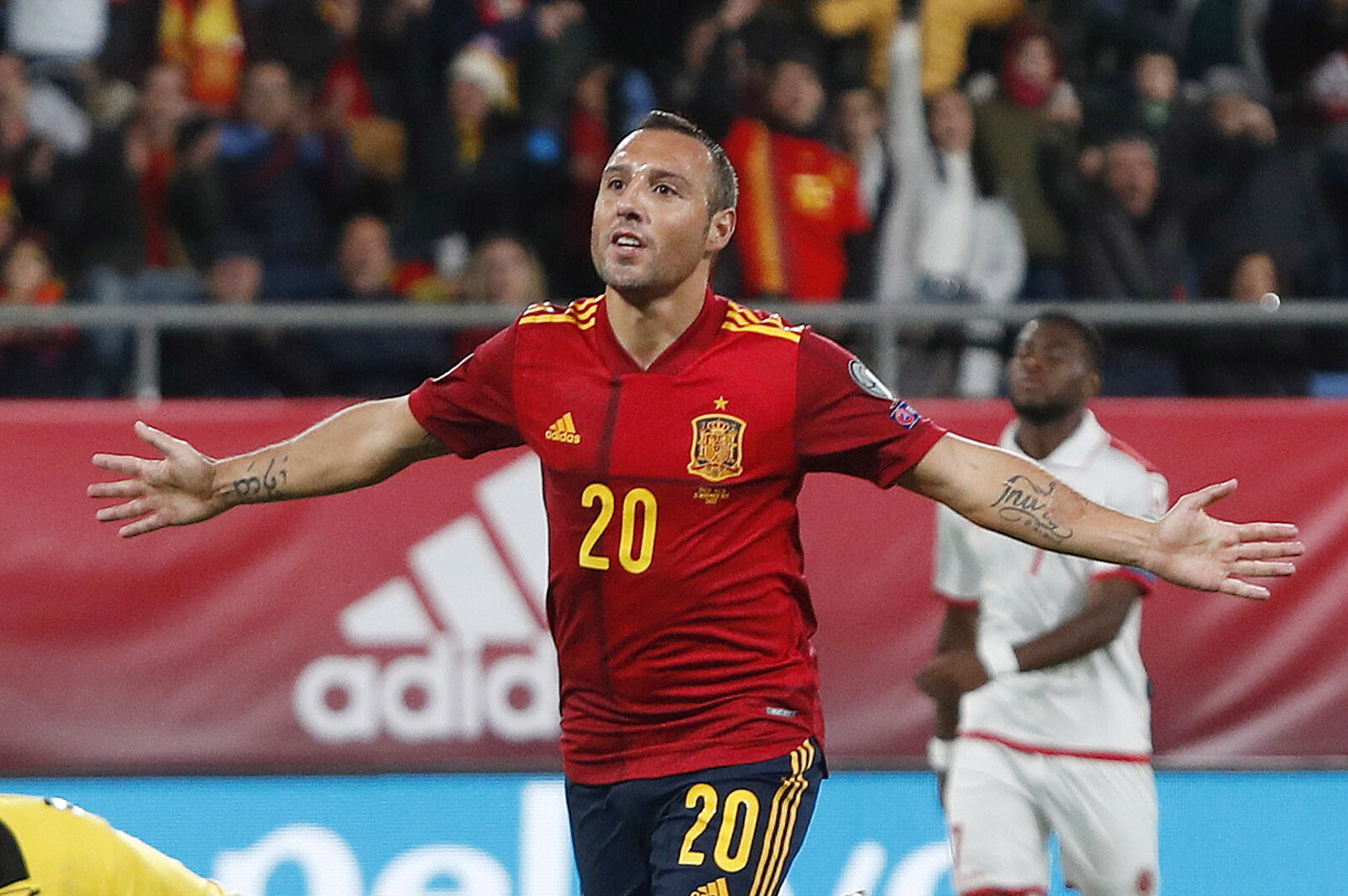Santi Cazorla Returns to La Liga with Real Oviedo in 2023