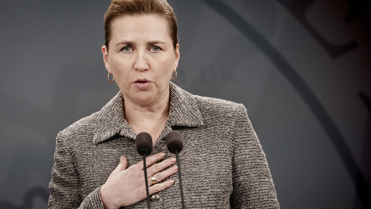 U.S. senators meet with Danish Prime Minister Mette Frederiksen