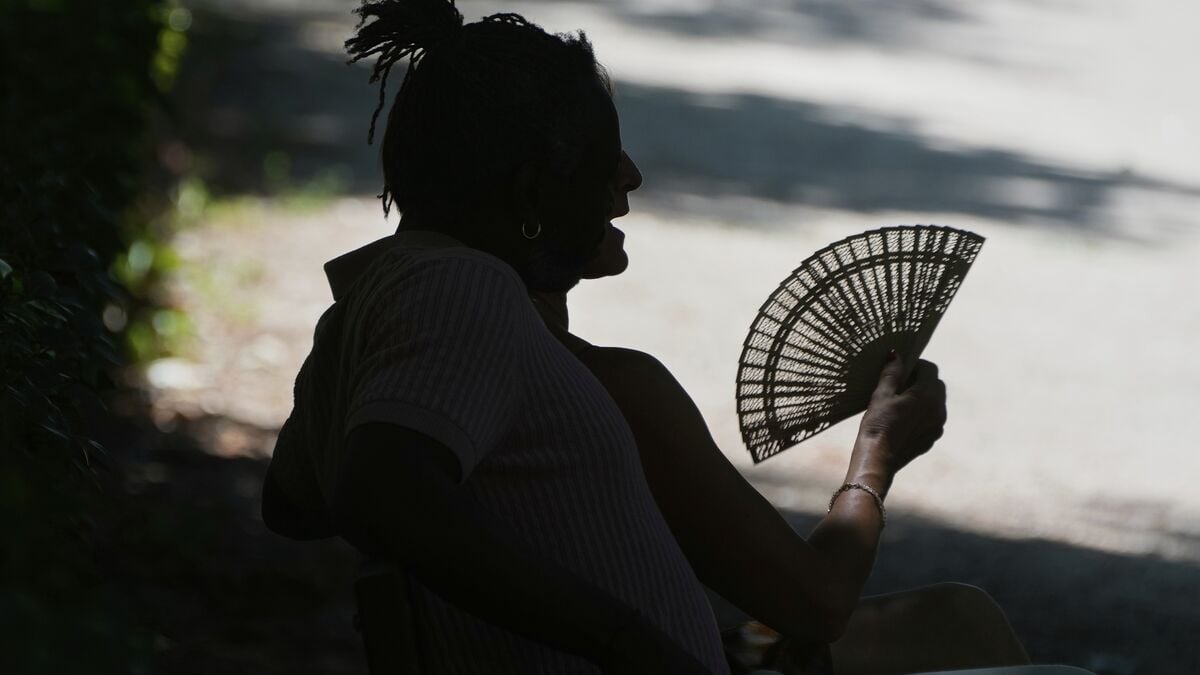 Record heat hits Slovakia and
