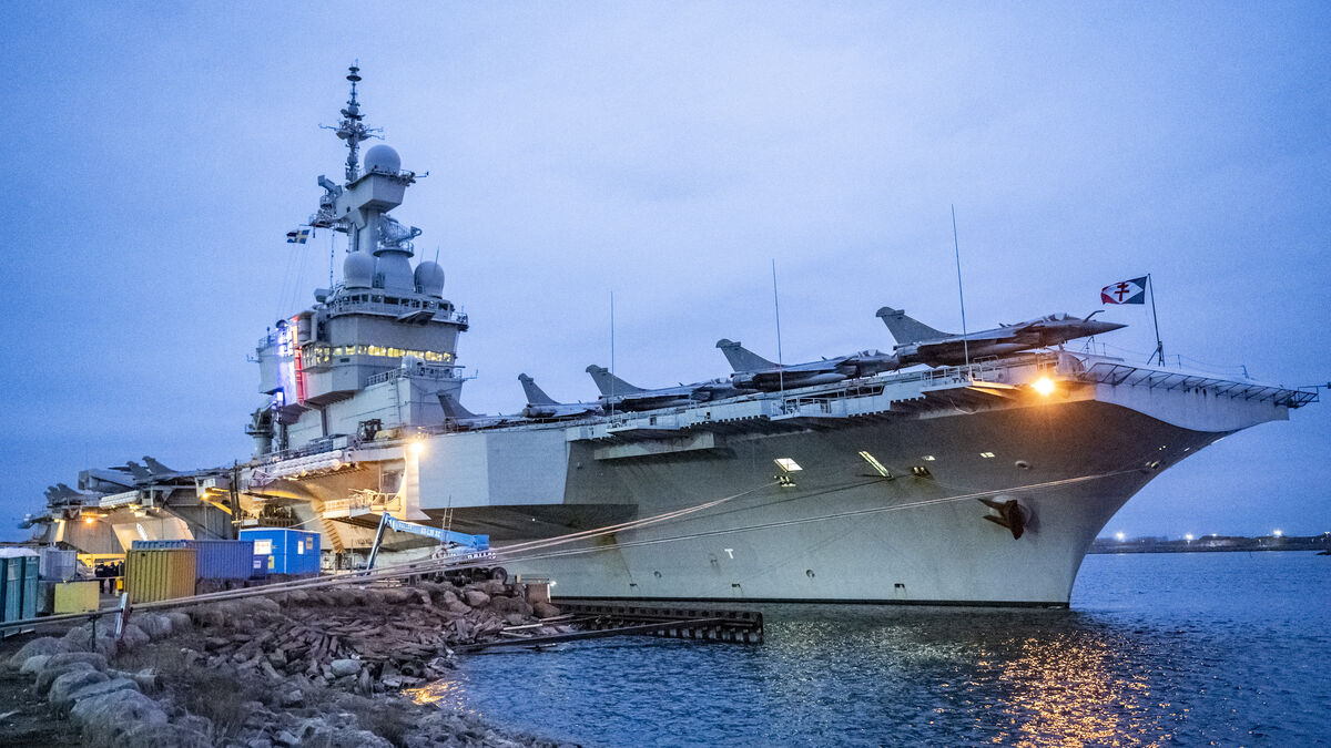 Defense confirms drone near French