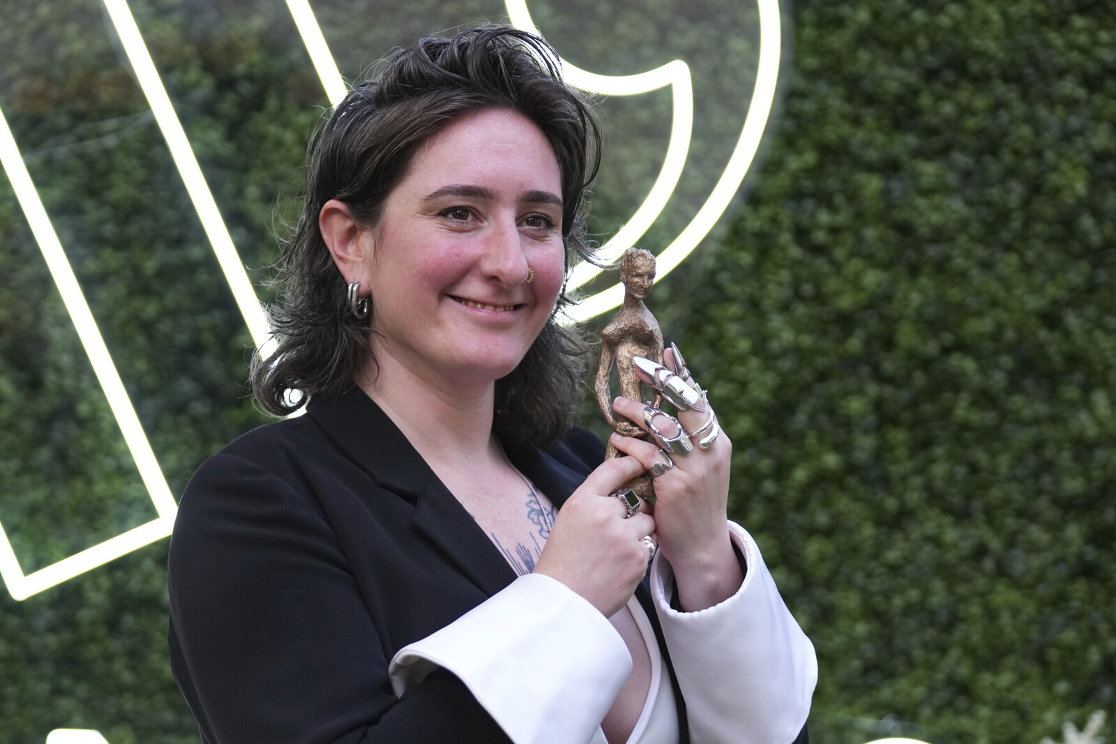 Yael van der Wouden Wins