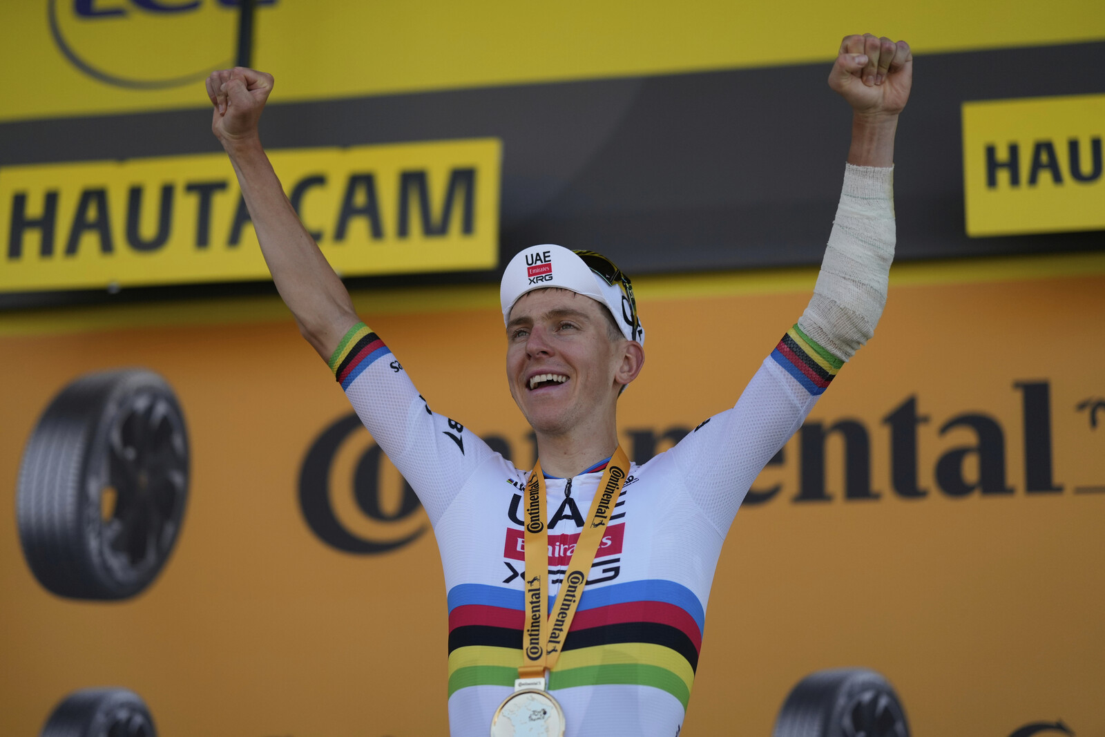 Pogacar Dominates First Mountain Stage in Tour de France