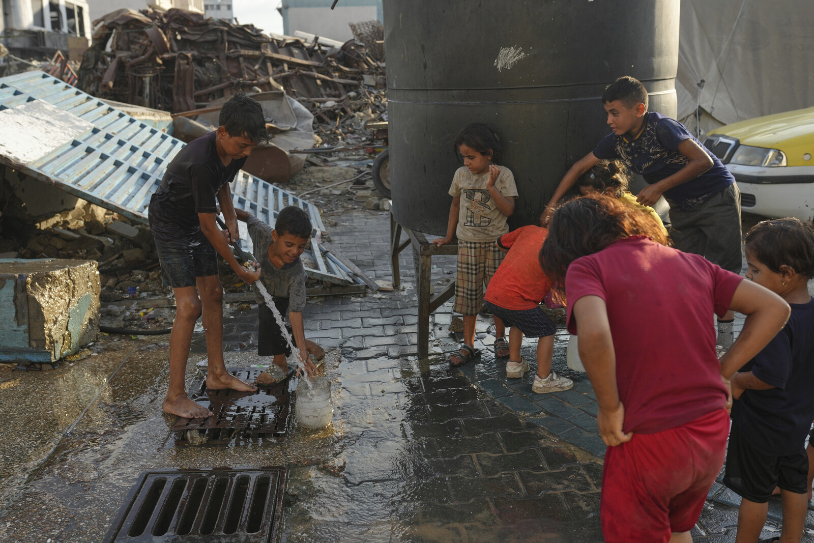 UN: 21,000 Gaza Children Suffer