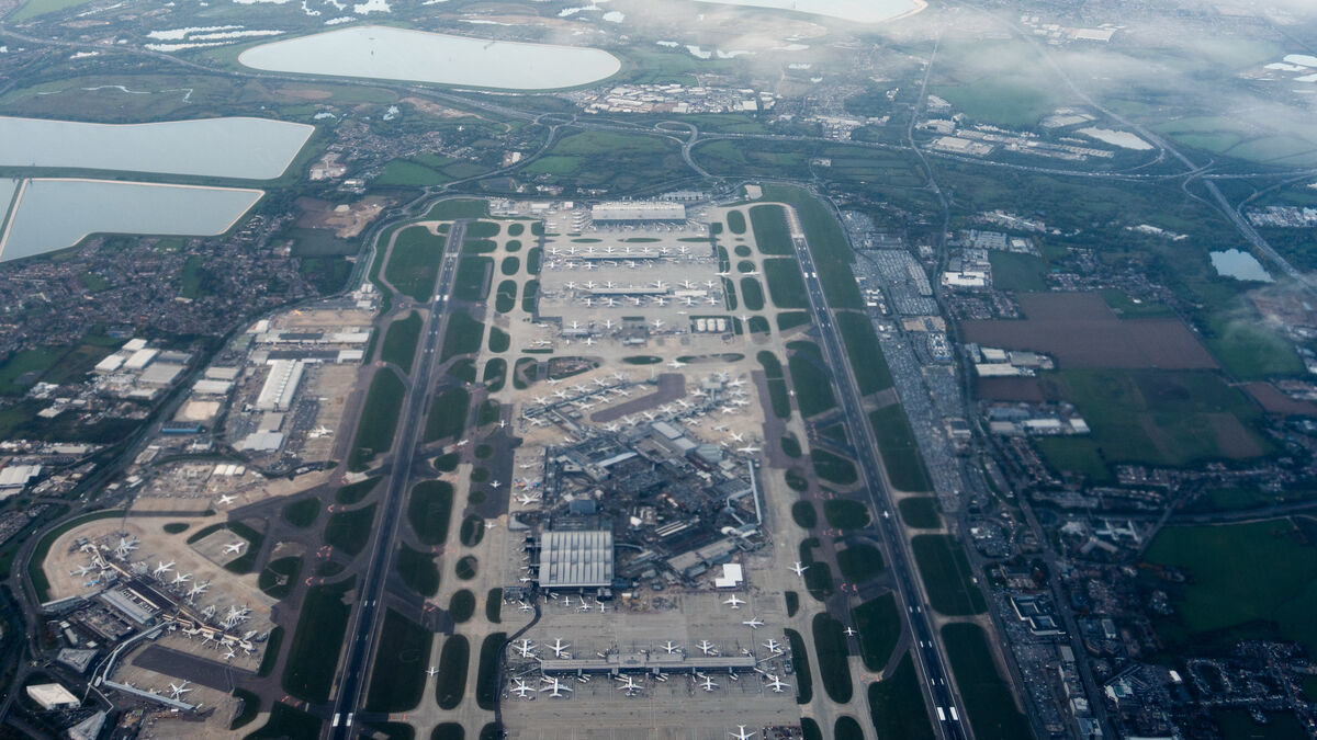 UK air traffic control problems cancel nearly 300 flights