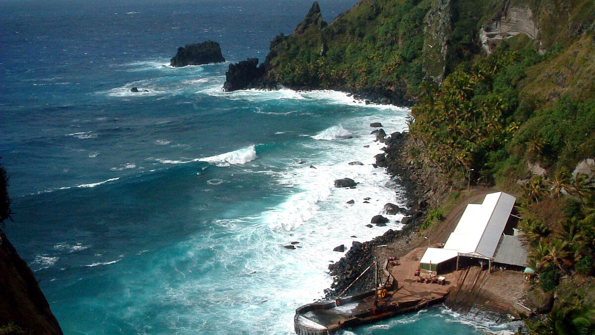 Passengers from Hondius are isolated