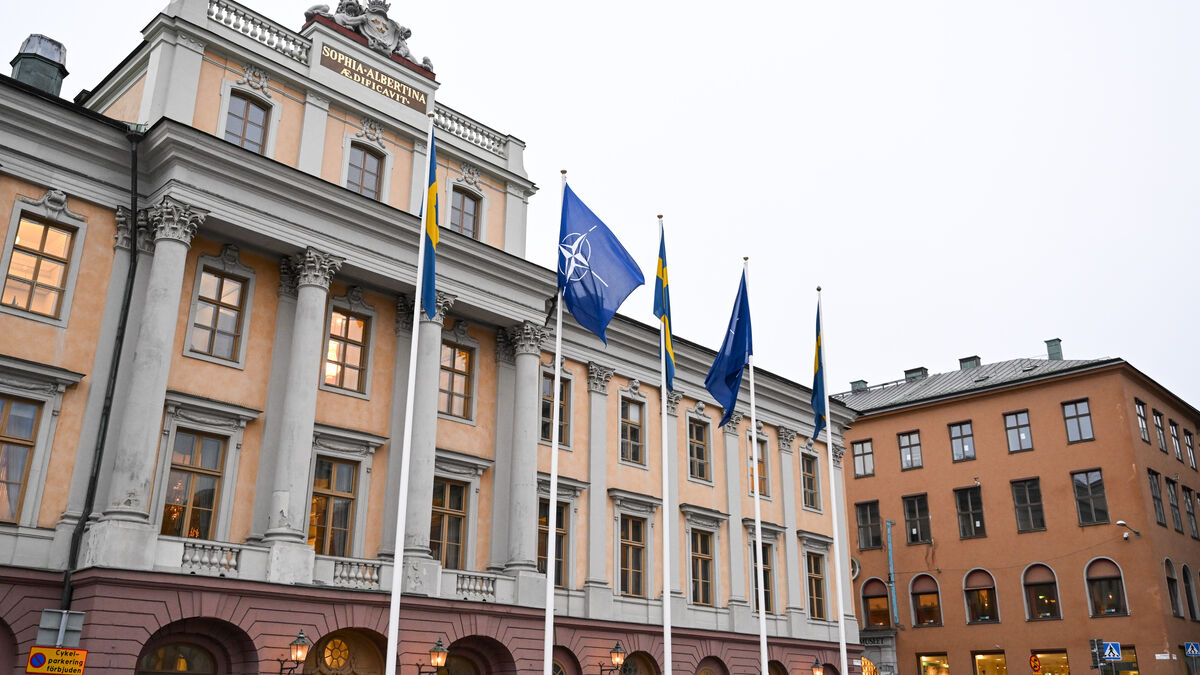 Three Swedes sentenced to death in Iraq have sentences commuted to life imprisonment