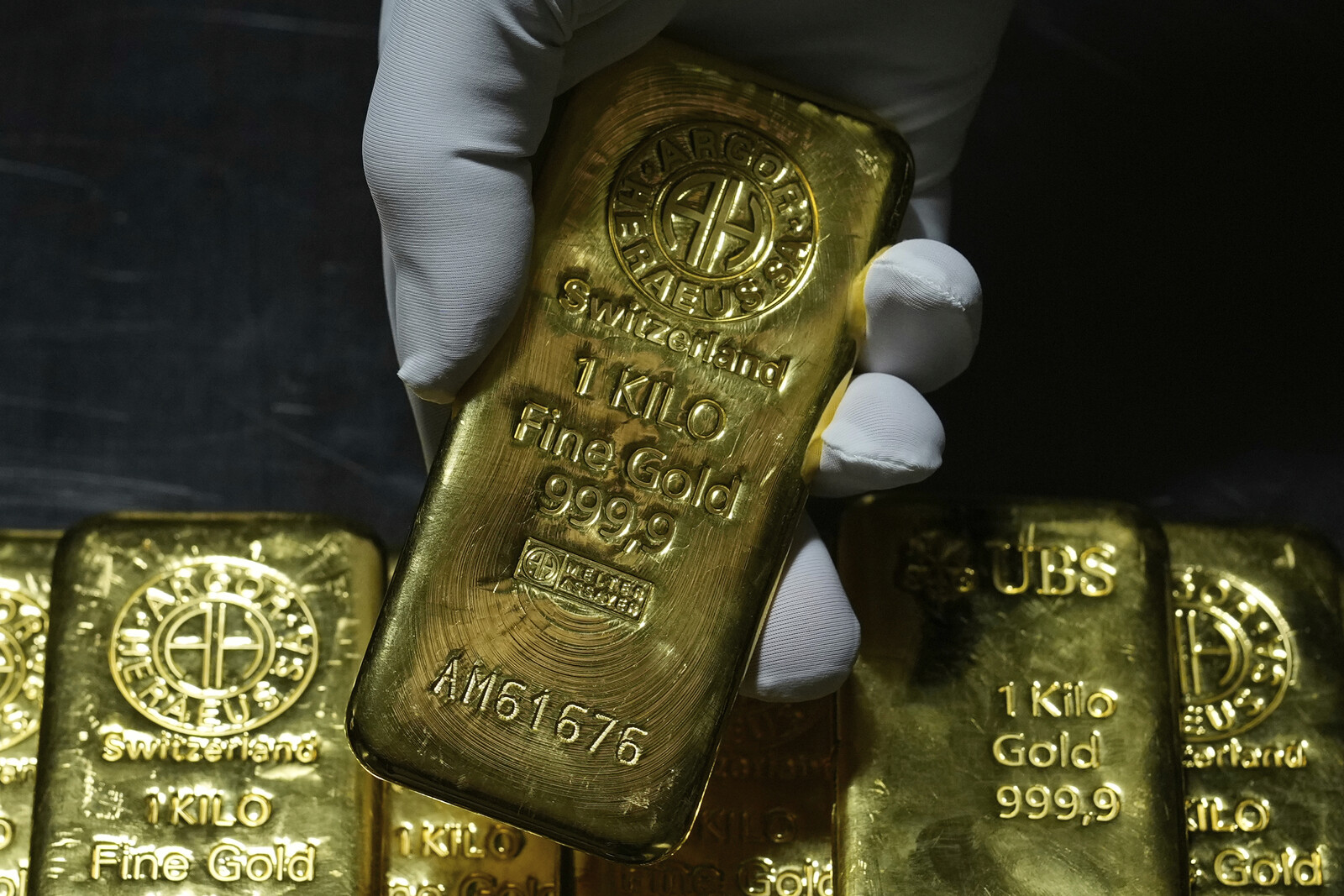 Trump Confirms No Tariffs on Gold Trade
