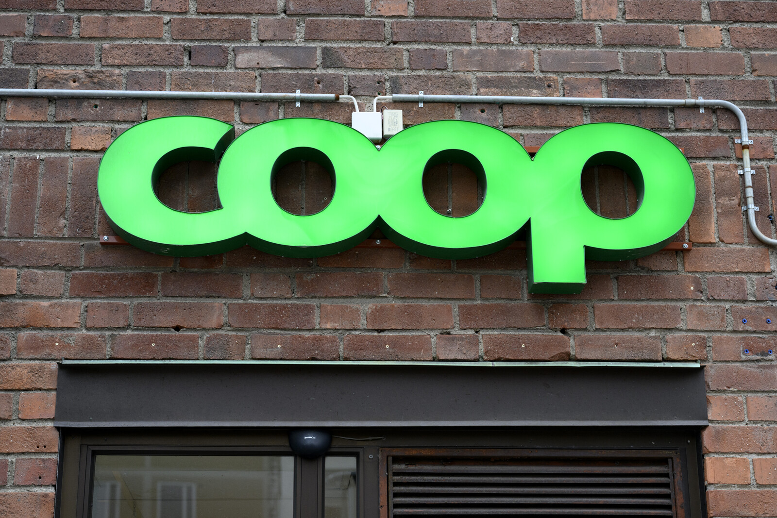 Coop Syd Cuts 160 Jobs Amid Ongoing Boycott in Sweden