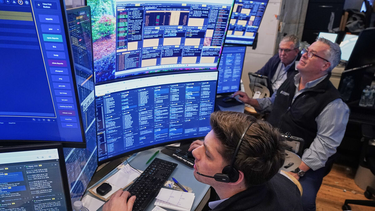 Chipmakers dampen US stock market ahead of Micron report