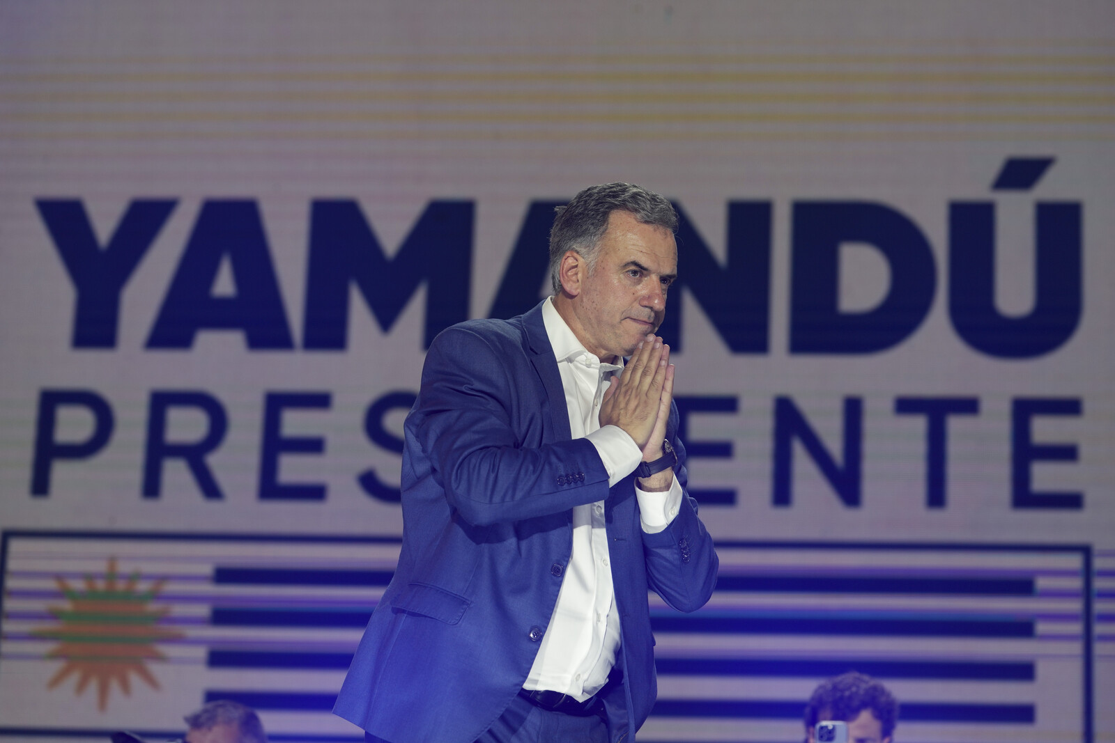 Left-Wing Candidate Wins in Uruguay