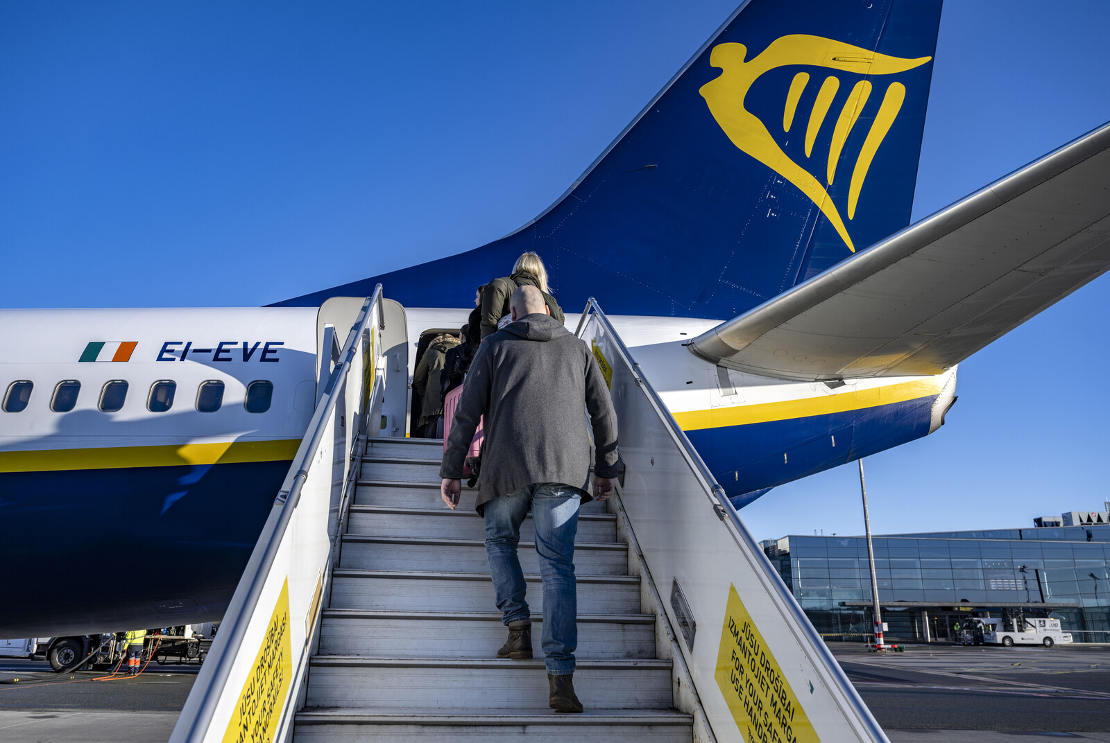 Ryanair Expands with Eight New Routes from Sweden for Winter 2025