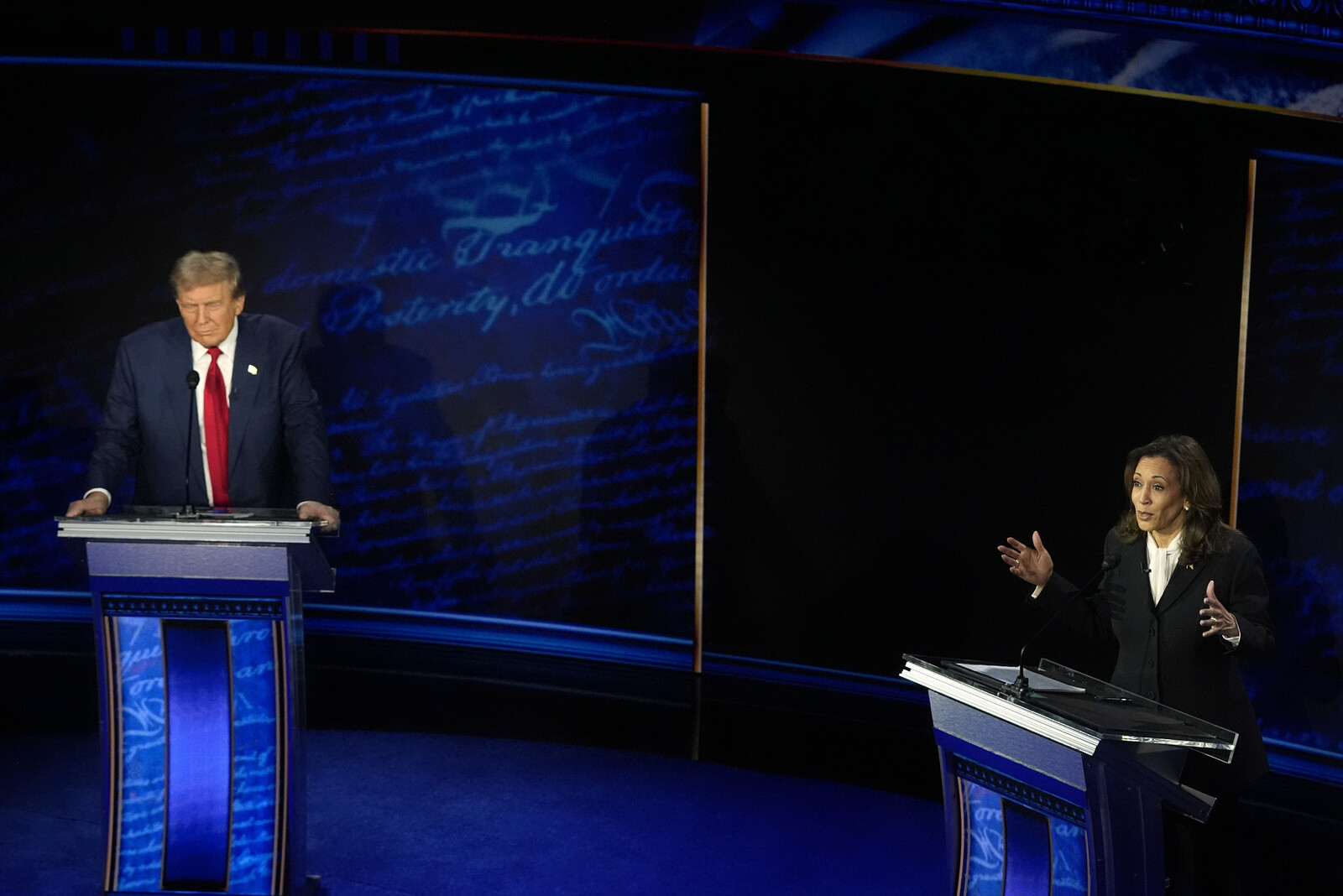 Harsh tone in the debate of fate: She is "worthless"