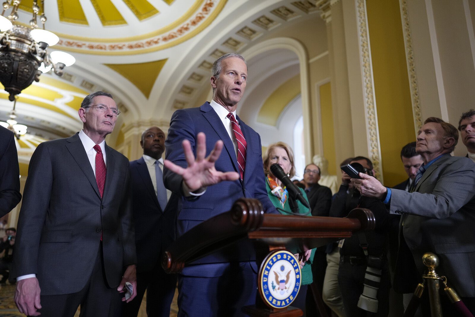 US Senate Greenlights Trump's Tax