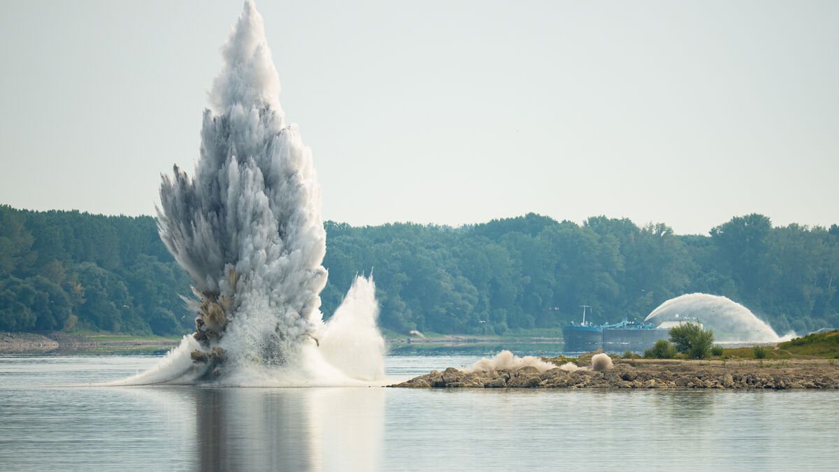 Low water in the Danube threatens Romania’s Cernavoda nuclear plant
