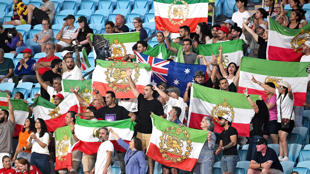 More players from Iran's women's