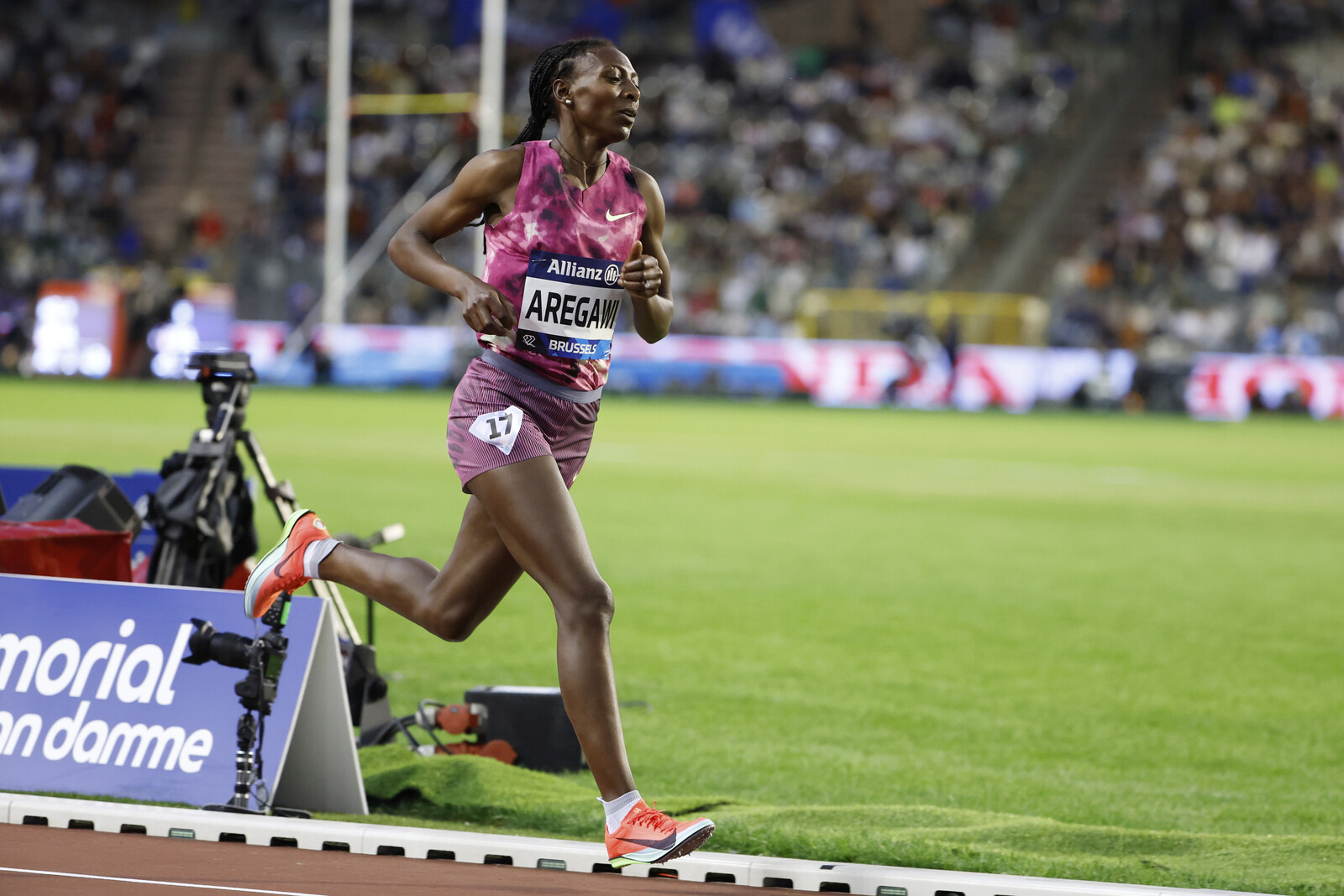 Abeba Aregawi Returns to Swedish Athletics After Decade Away