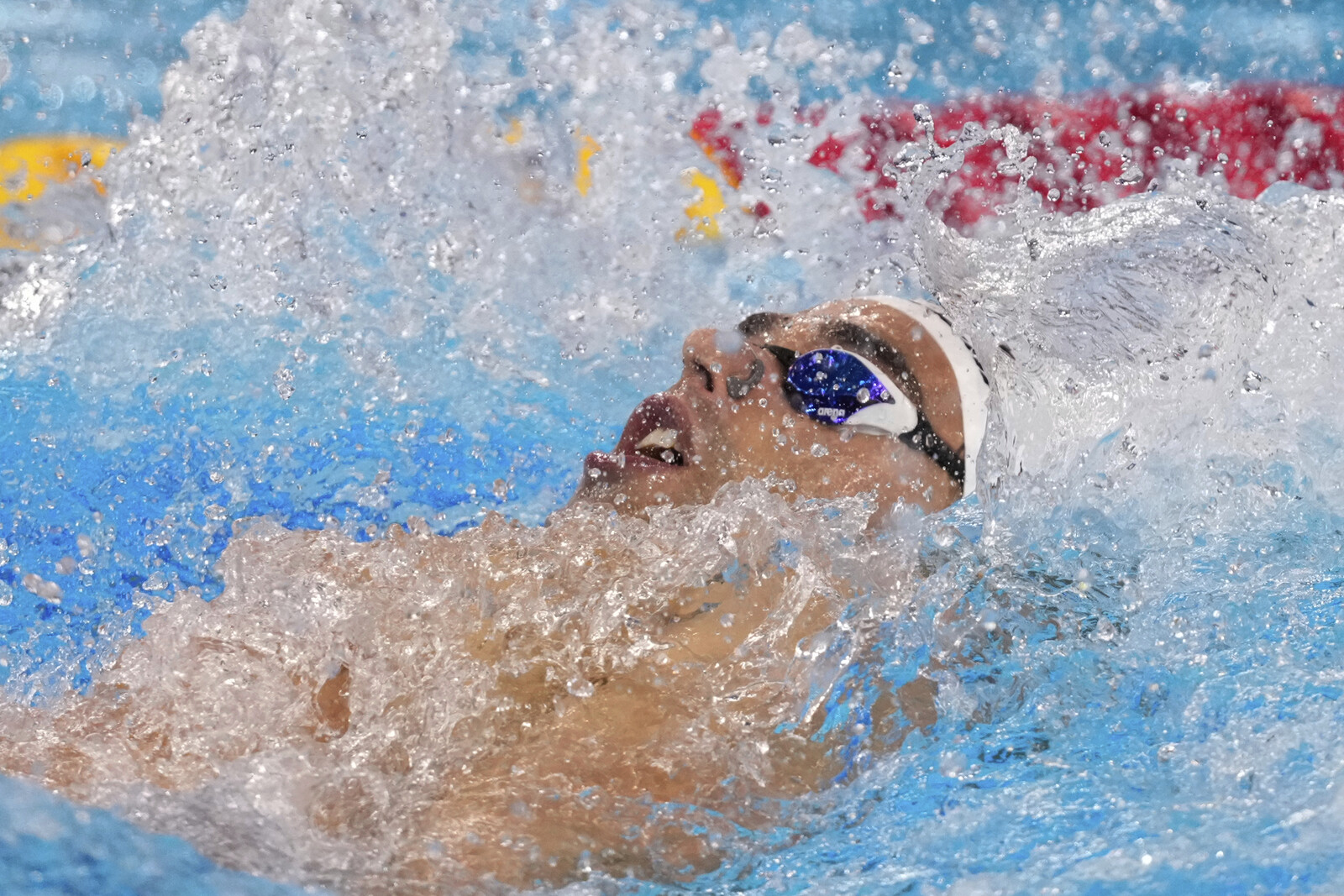 Russian Swimmer Responds to Criticism Over World Championship Participation