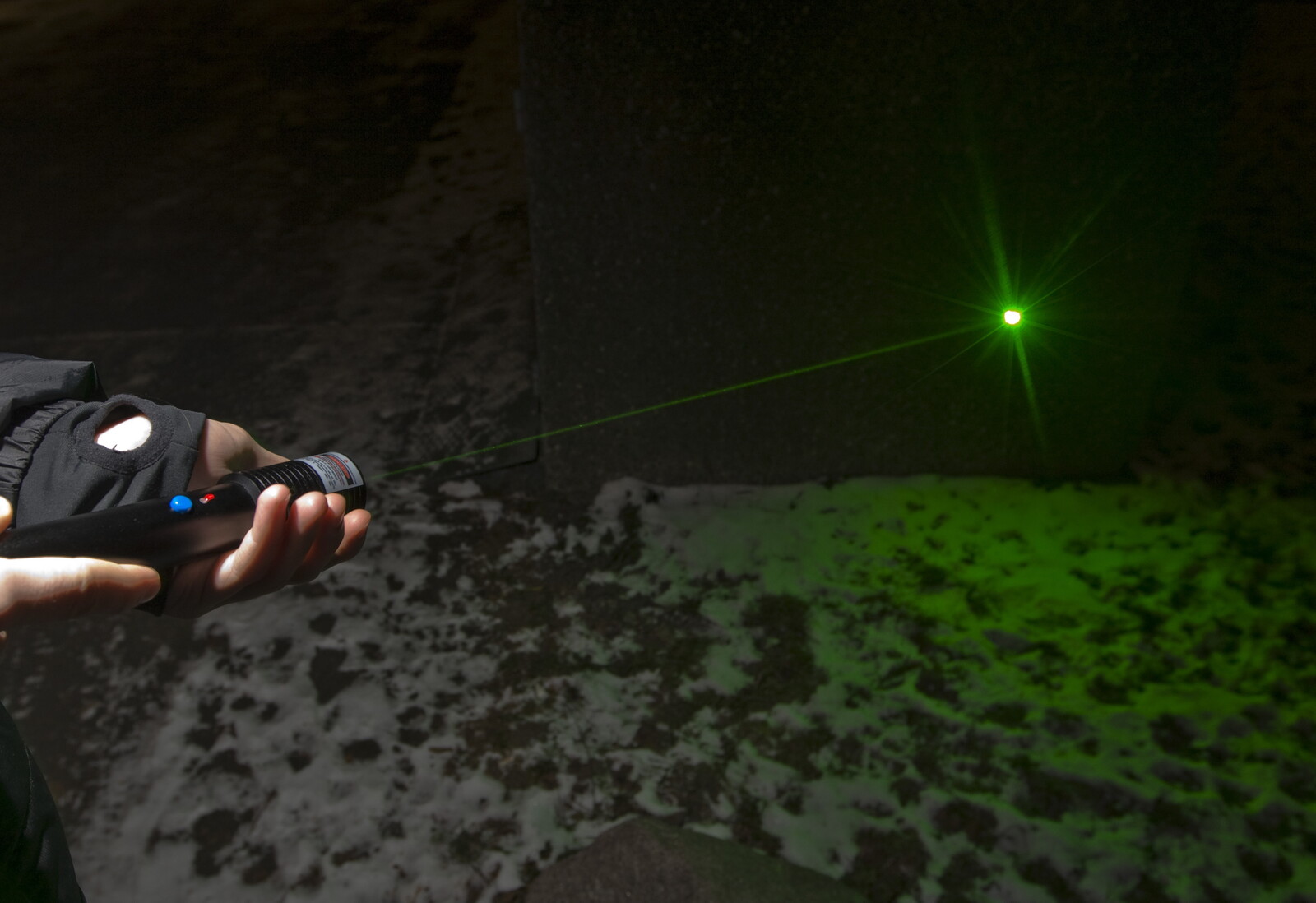 HD: Laser Pointer Not a