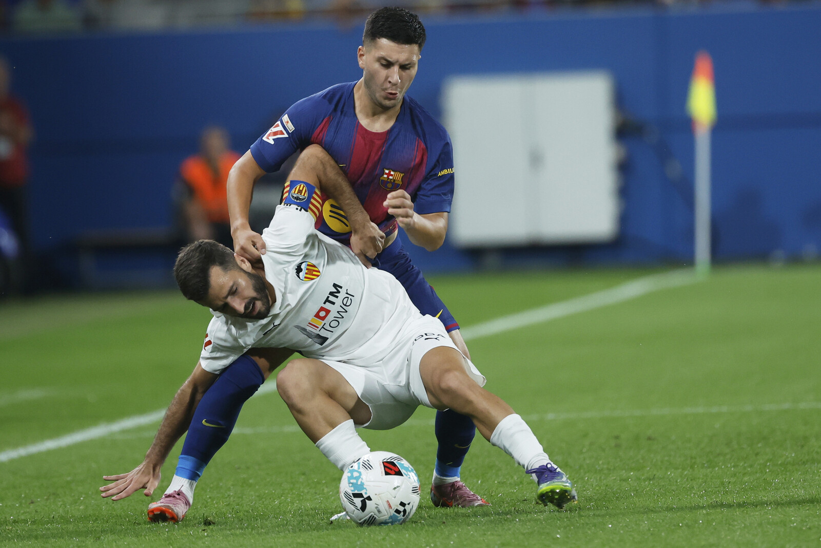 Roony Bardghji Debuts for Barcelona in 6-0 Win Over Valencia