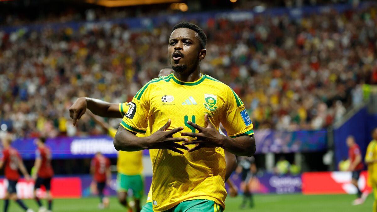 Czech Republic and South Africa both in trouble after 1-1 draw