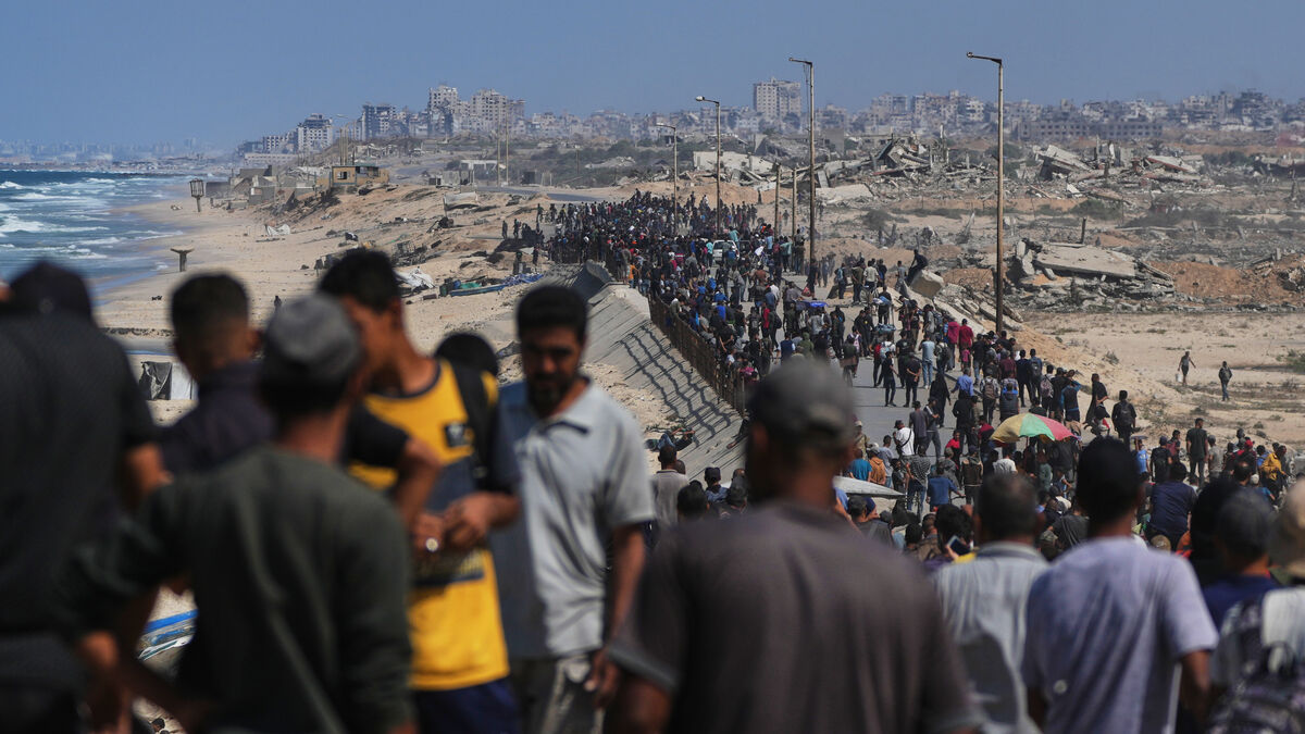 200,000 Gazans Return Home After