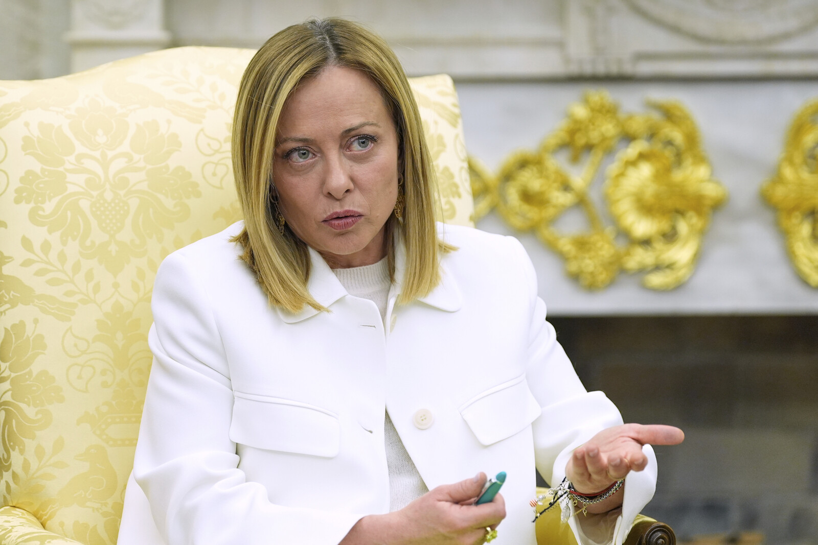 Italian Website Sharing Sexist Images of Politicians Shut Down