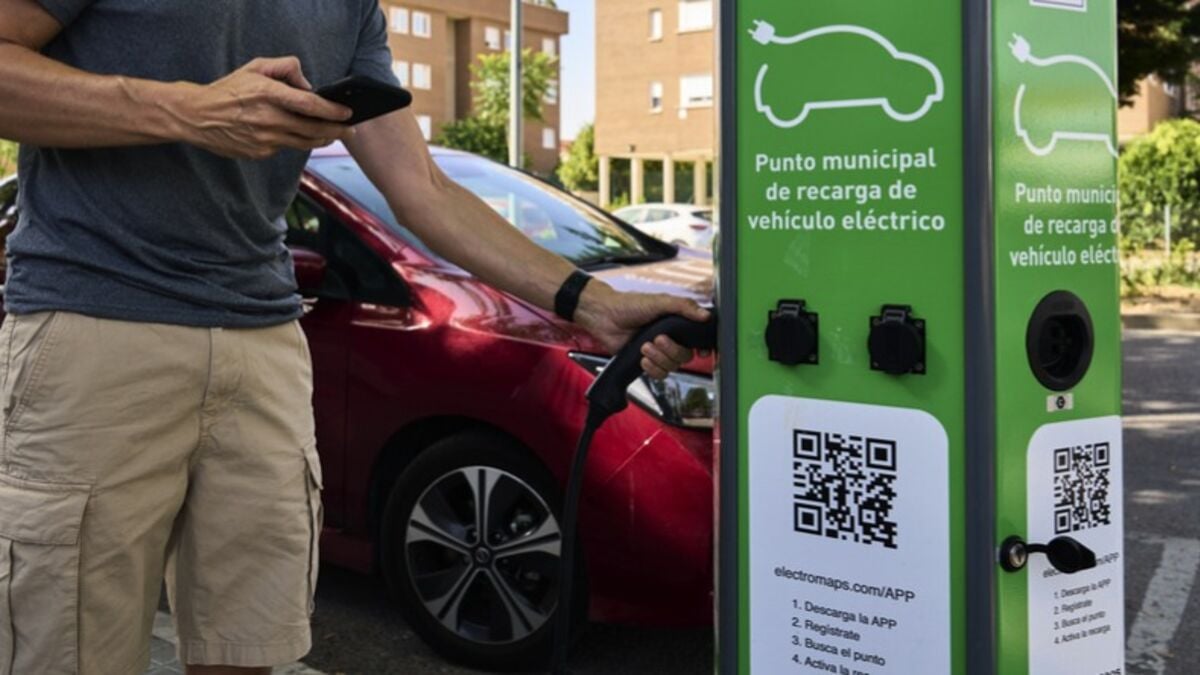 Many Swedish EV owners are charging abroad on Europe trips, Ionity says
