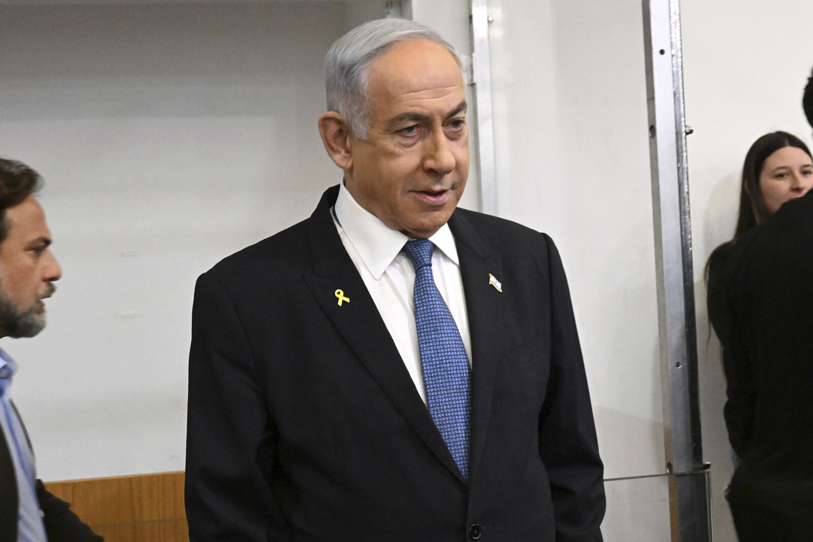 Netanyahu participates in continued talks