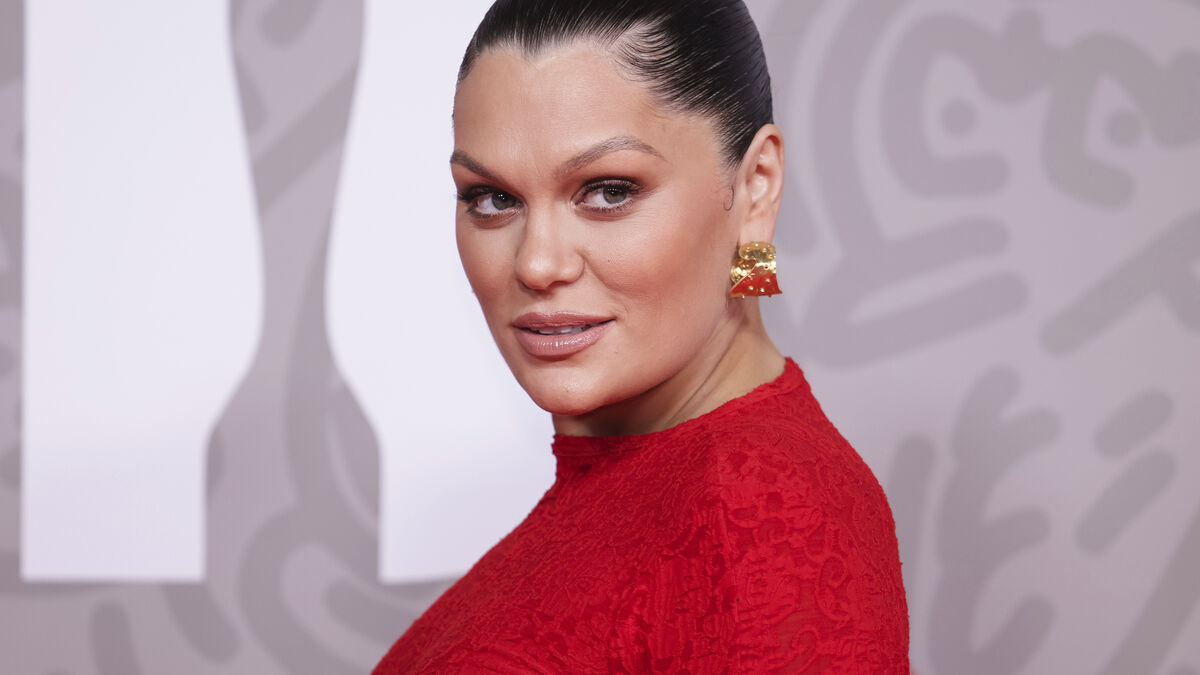 Jessie J's happy message - I am cancer-free