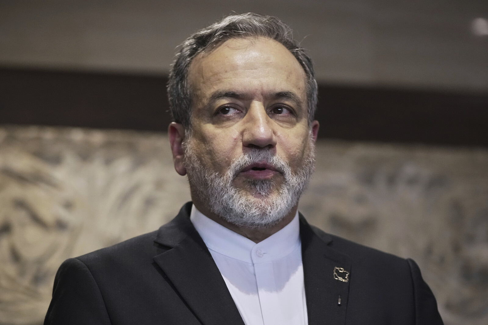 Iran and USA Engage in