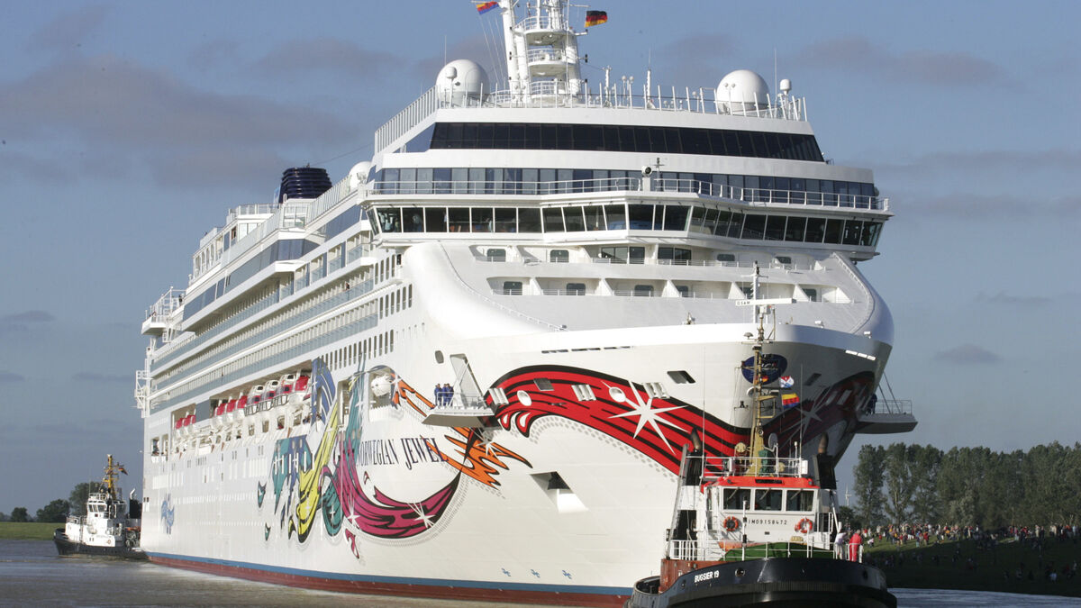 Headwinds for cruise companies on Wall Street