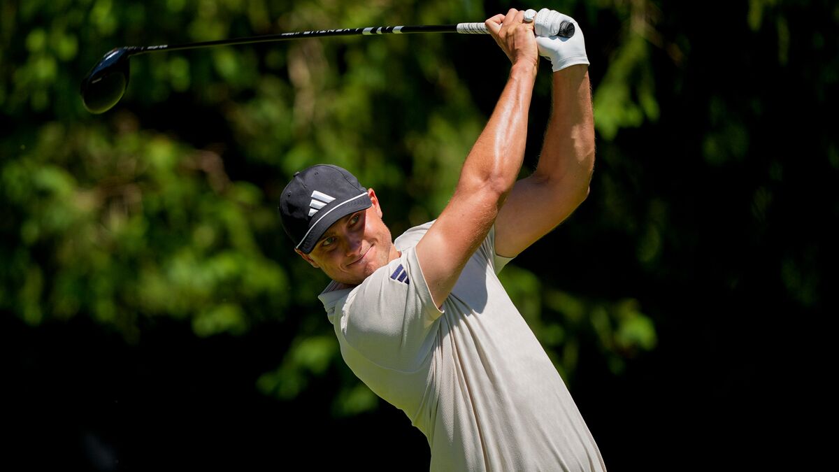 Åberg in the lead, thrills await in the title hunt