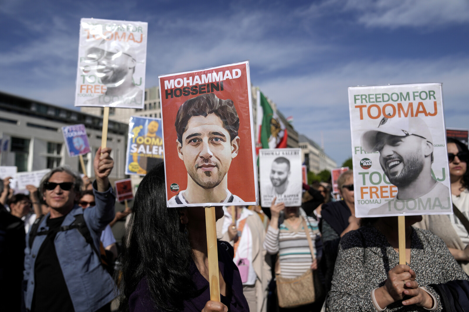 UN: Over 900 Executions in Iran Last Year