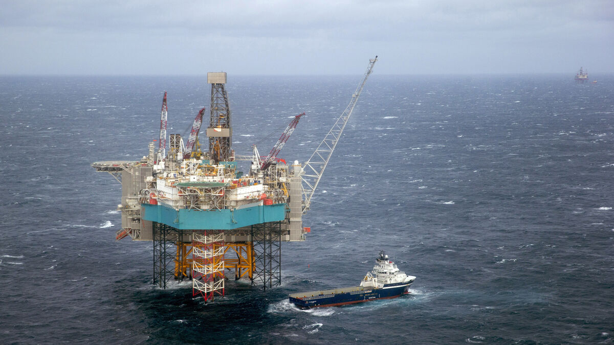 Brent oil tops $100 a barrel for first time since May