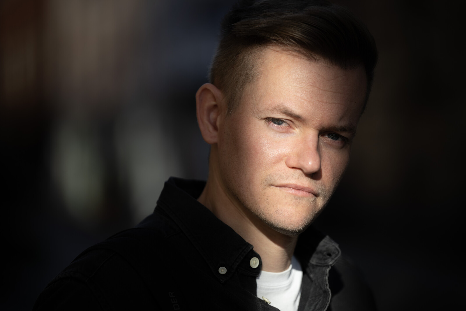 Swedish Journalist Faces Terror Charges