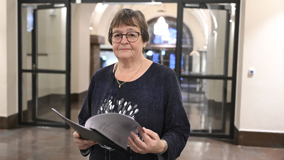 Ulla-Lena had her address hijacked – sues the state