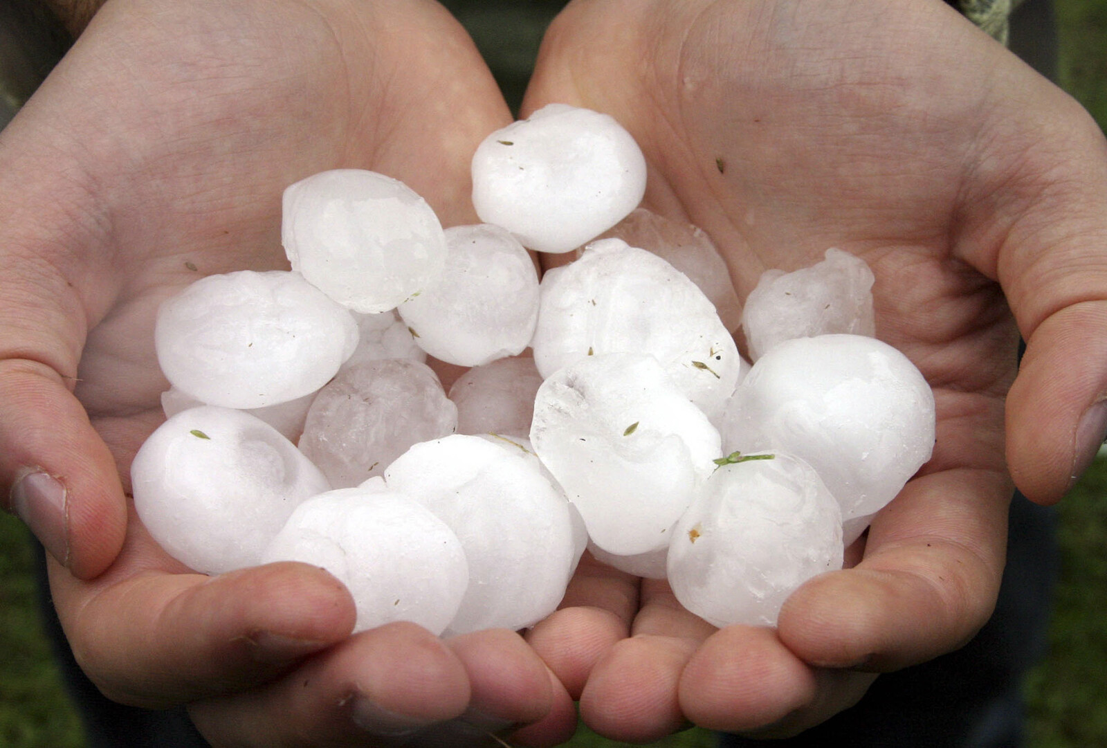 Why Hailstorms Are Increasing: Insights from Chinese Researchers