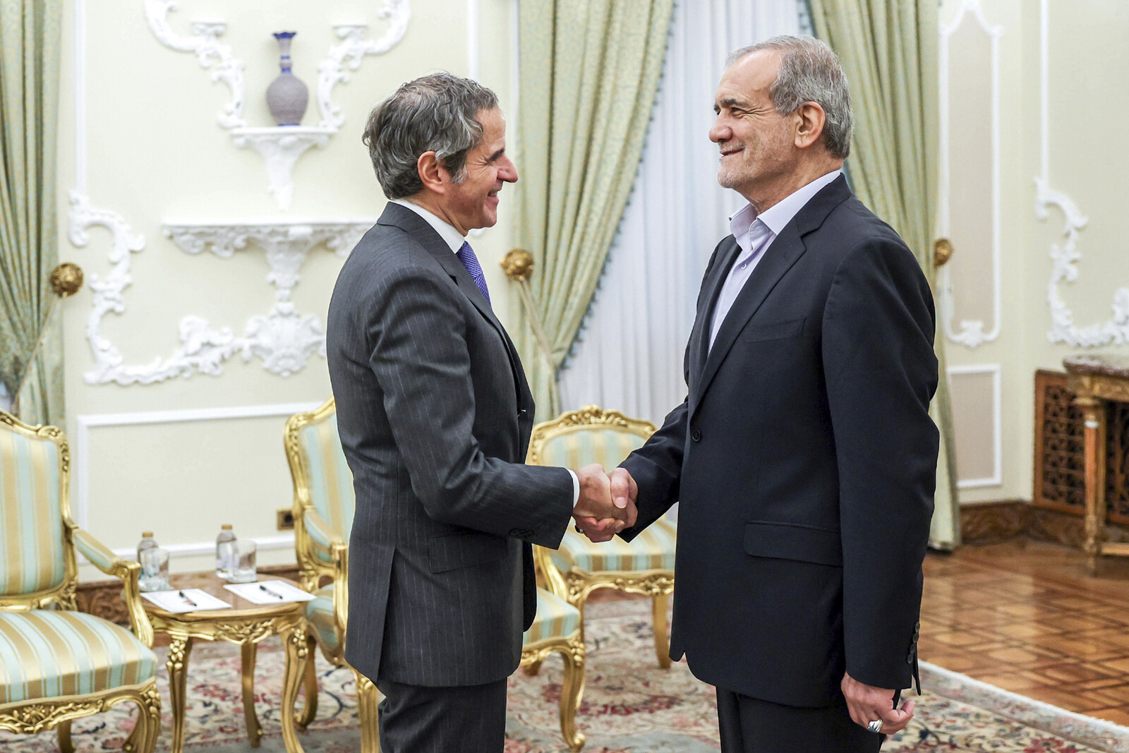 The West wants to punish Iran for "poor cooperation"
