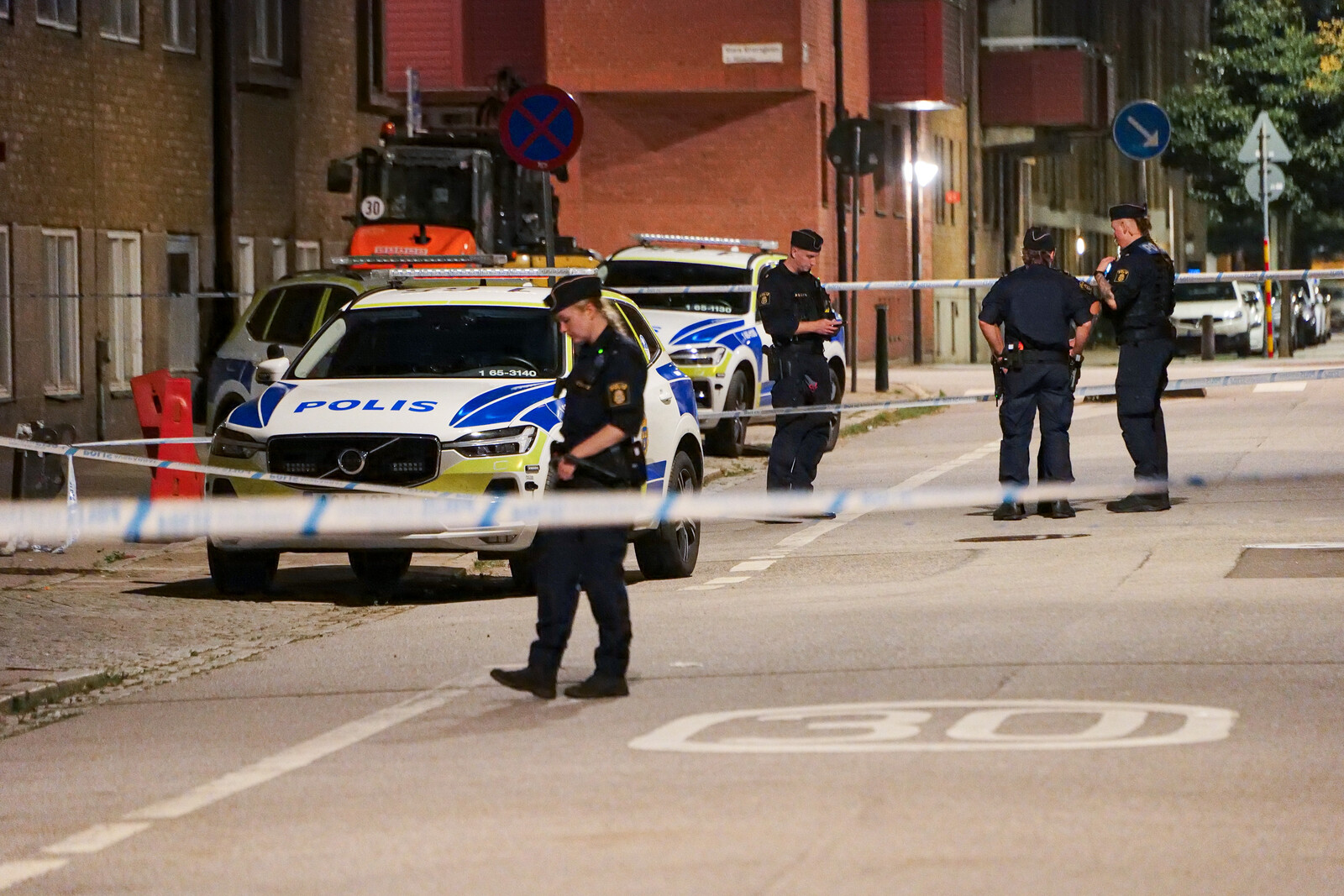 Seven Detained After Knife Fight at Malmö School Injures Four