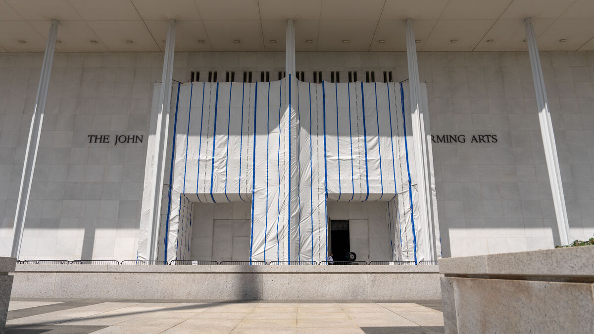 Kennedy Center board restores Trump’s name and approves two-year renovation plan