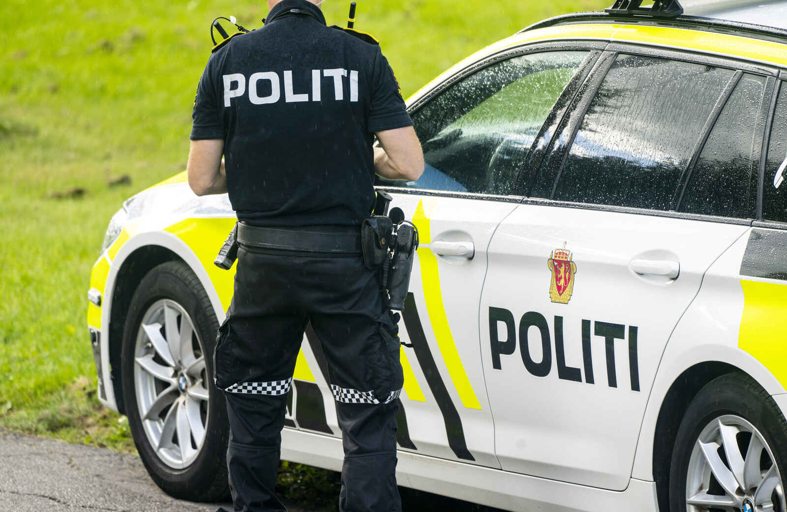 Norwegian police introduce internal border control