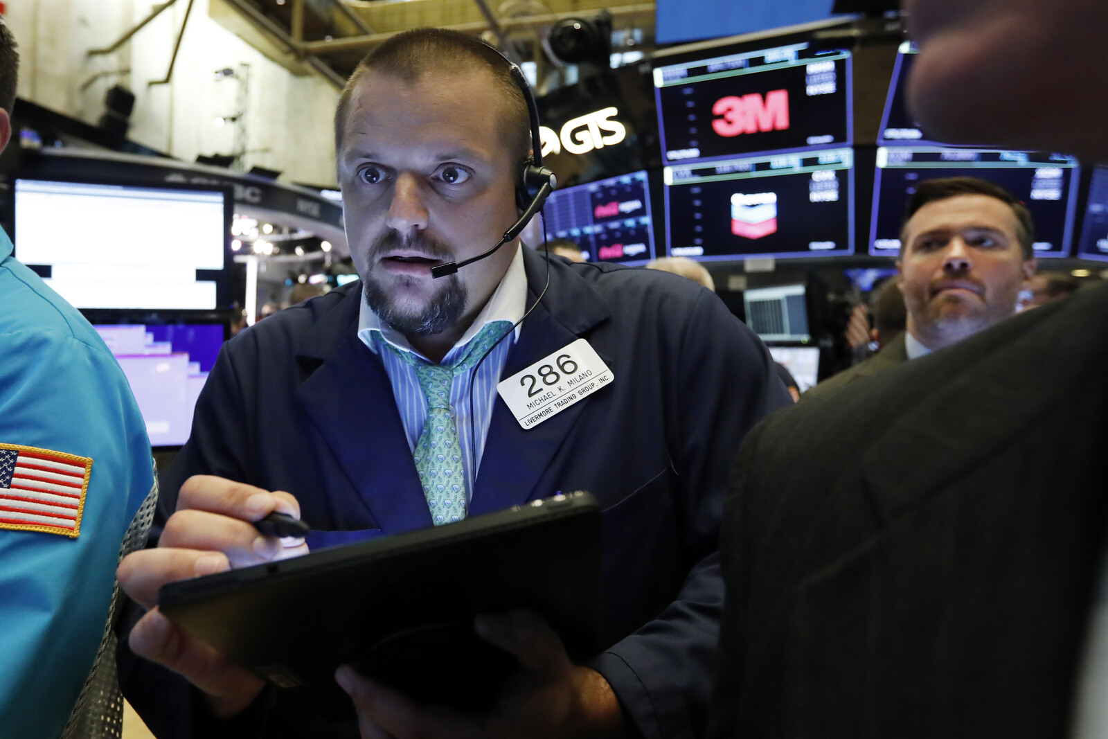 The dollar starts the year strong – strongest in a long time